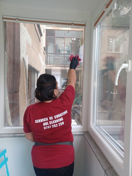 AVL Cleaning - firma curatenie Ploiesti.